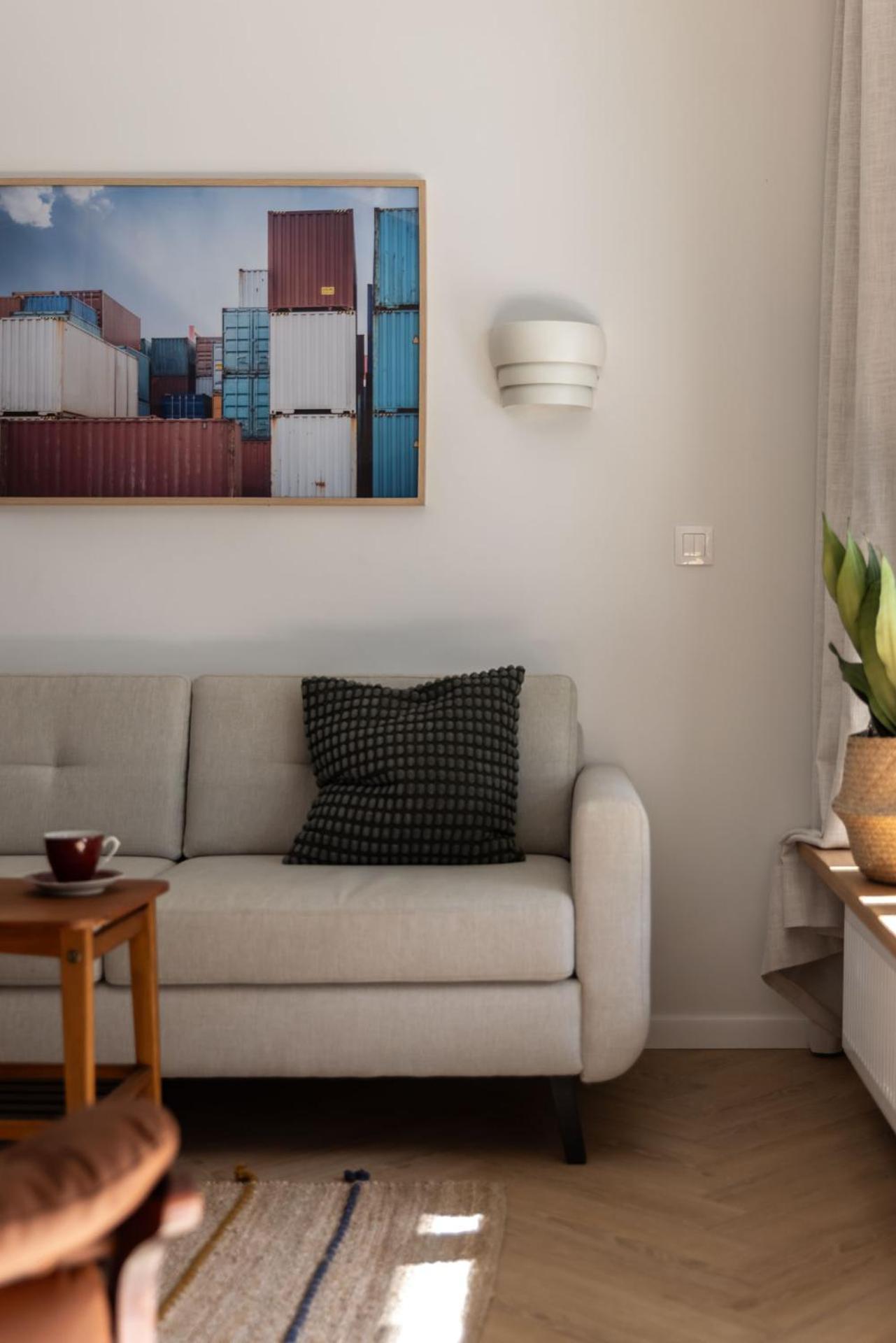 Solidarnosc Three Bedrooms & Garden Apartment Гданськ Екстер'єр фото