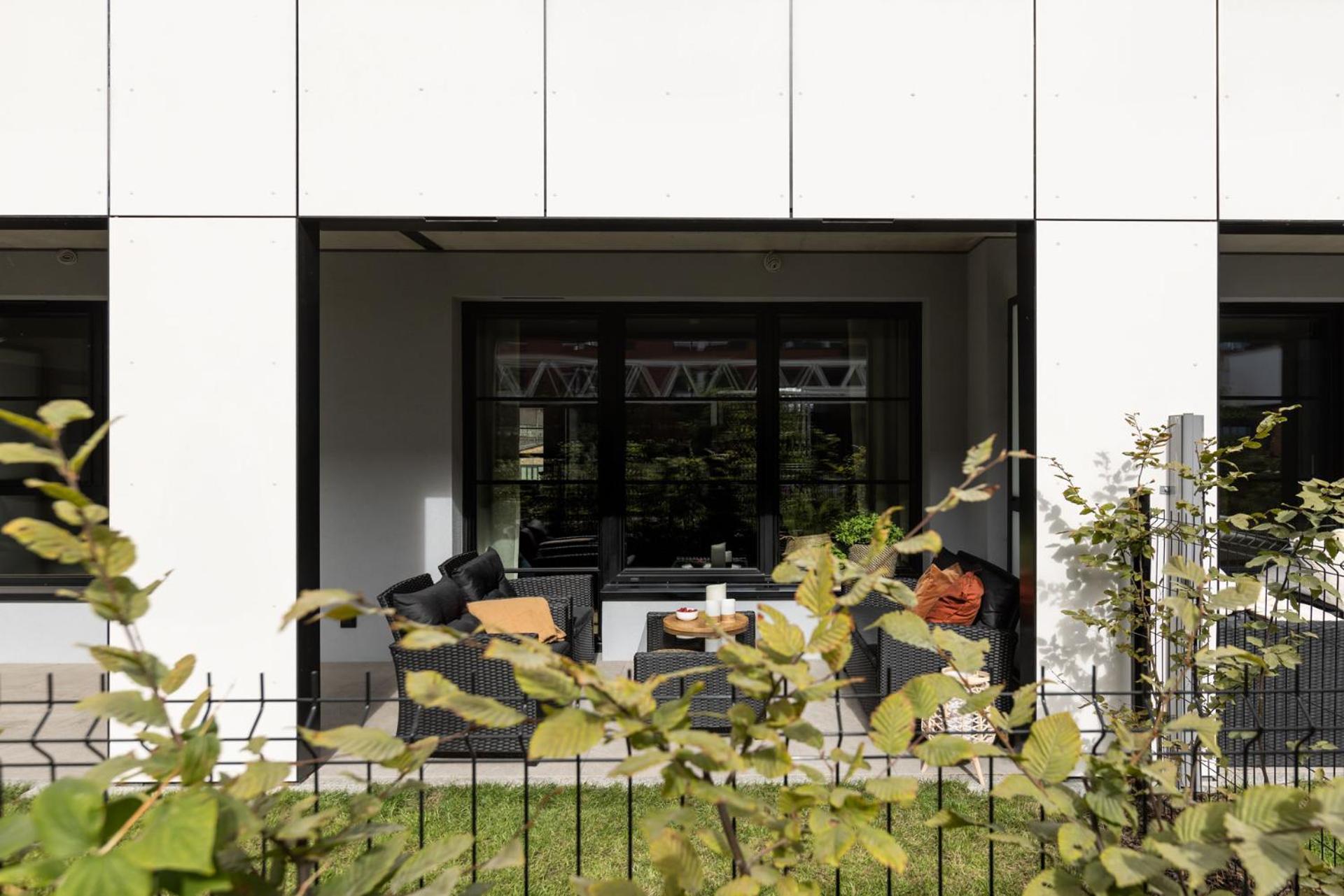 Solidarnosc Three Bedrooms & Garden Apartment Гданськ Екстер'єр фото