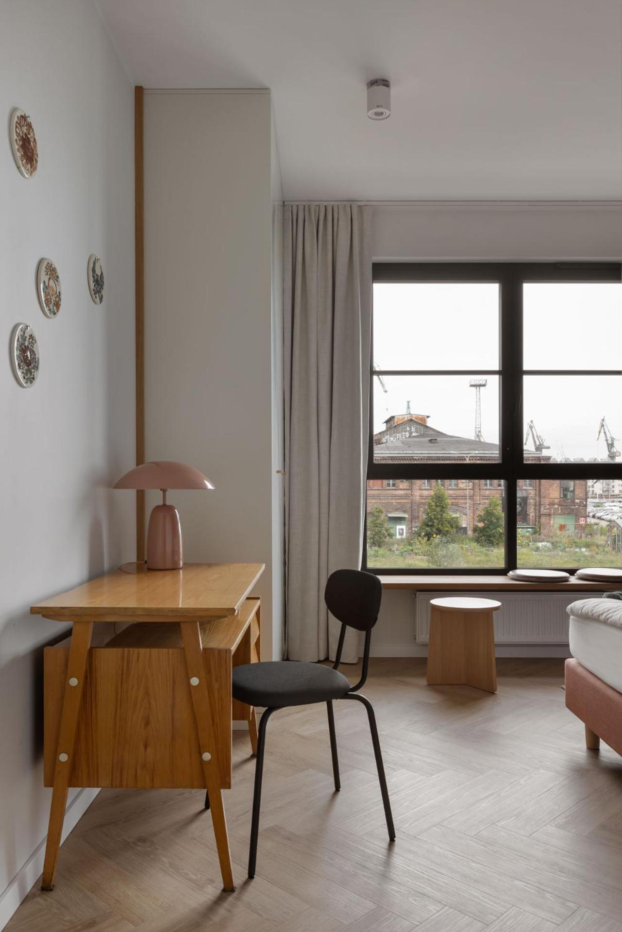 Solidarnosc Three Bedrooms & Garden Apartment Гданськ Екстер'єр фото